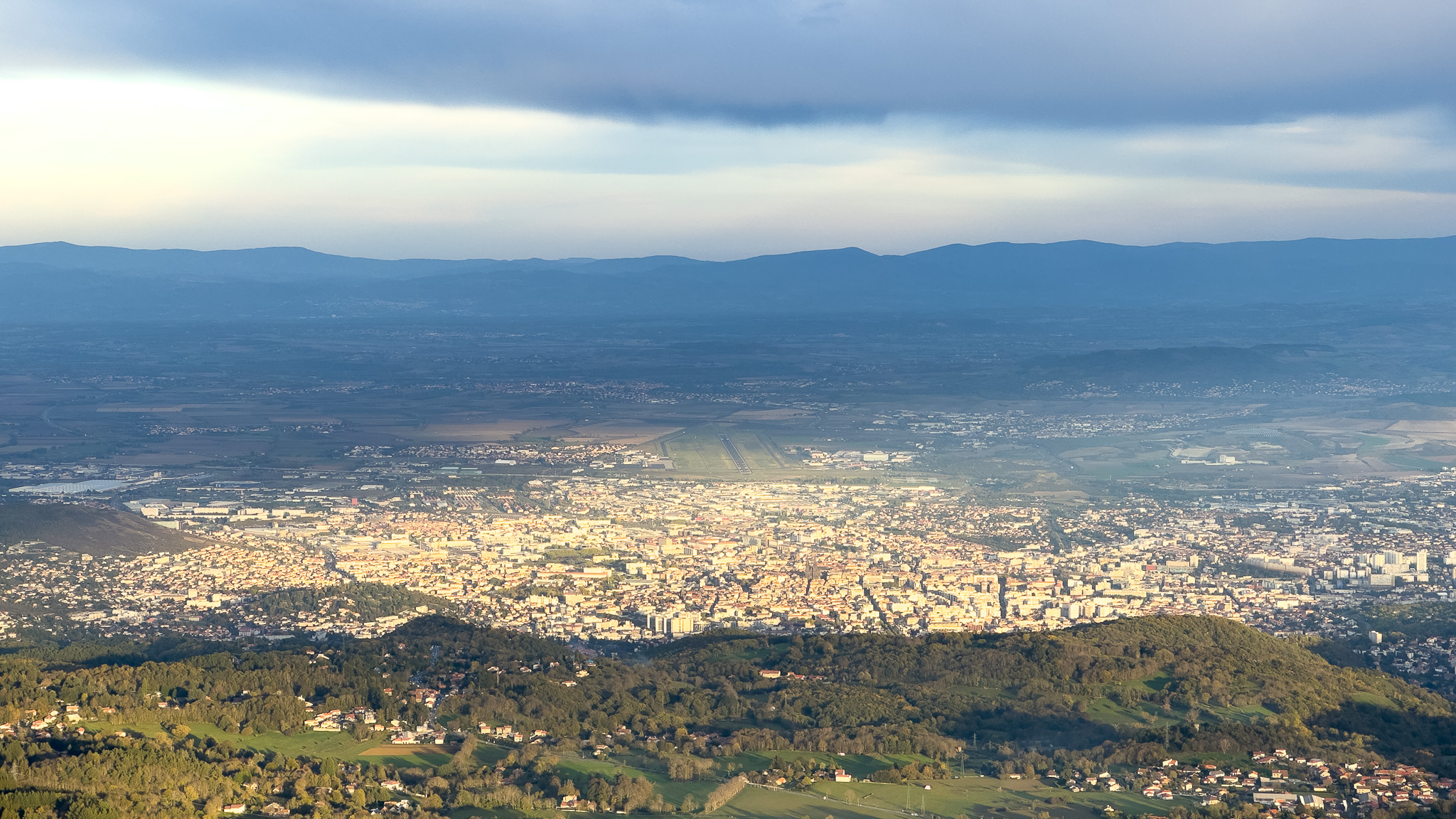 Puy de Dôme: Clermont-Ferrand at your Feet, Exceptional Panoramic View