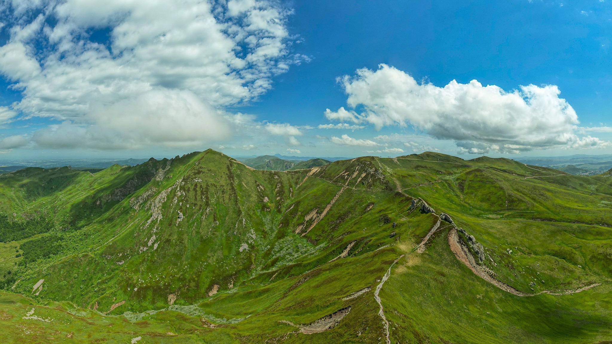 Sancy Massif: Unforgettable Ascents - Puy de Sancy, Puy Ferrand, Puy de la Perdrix