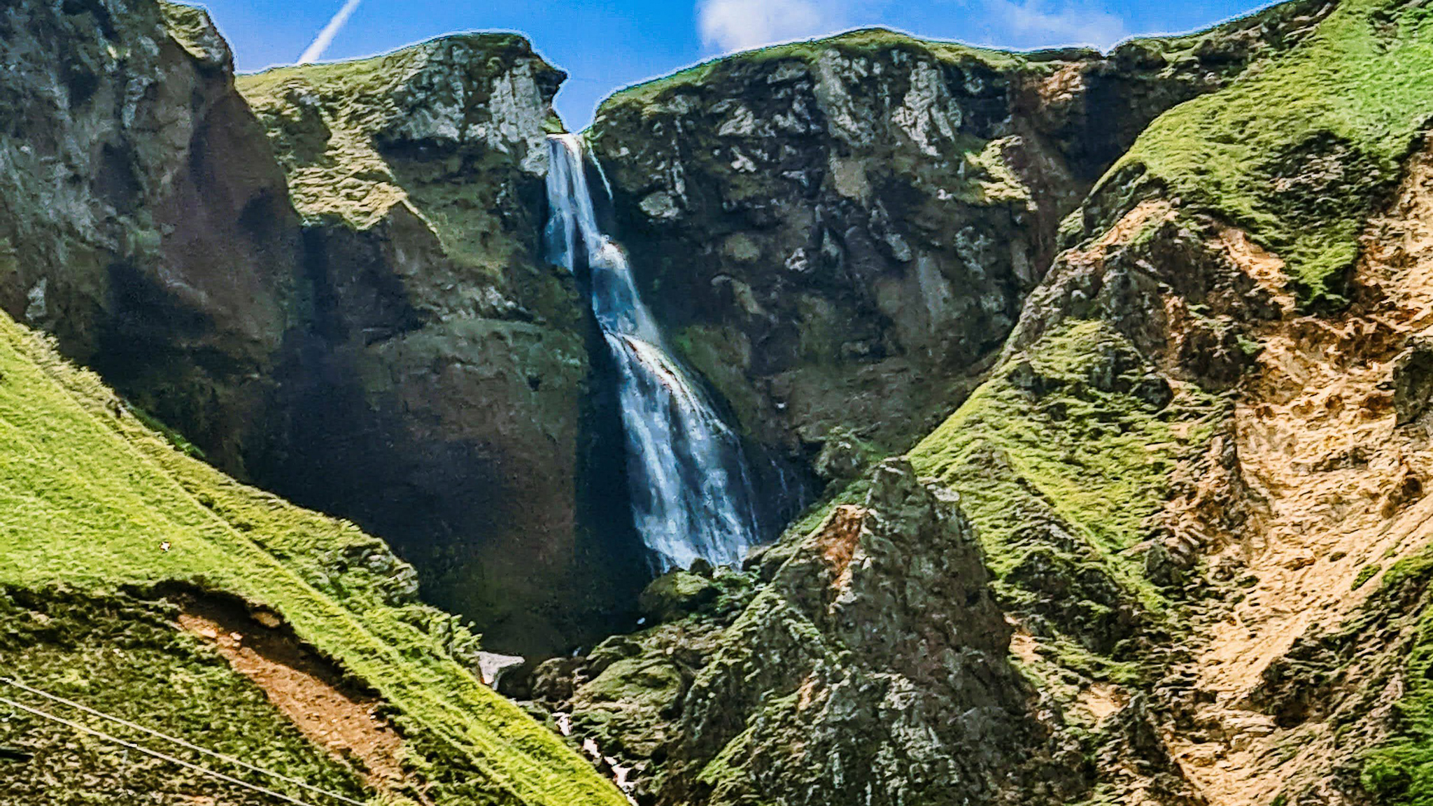 Ridges of Sancy: Dore, Source of the Dordogne - Natural Discovery