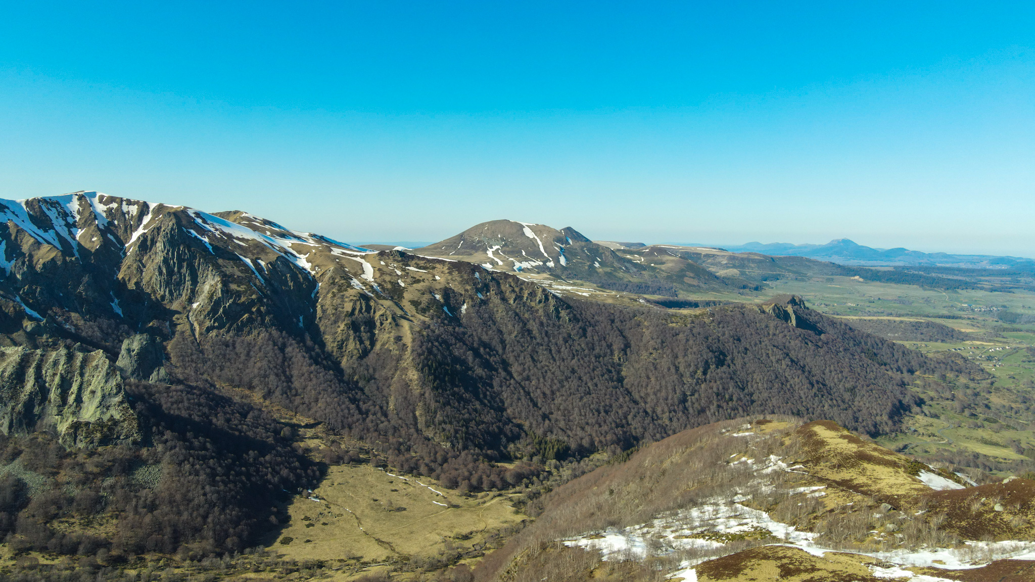 The Chaudefour Valley in spring