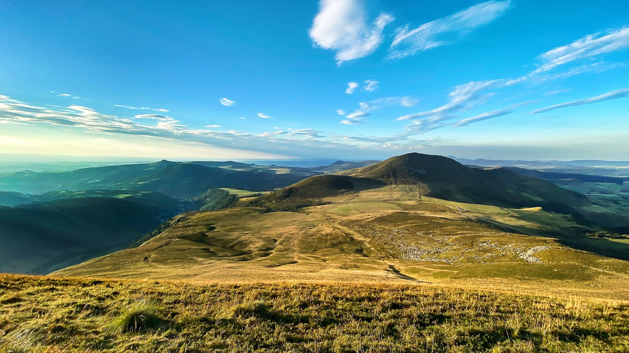 Summit of Roc de Cuzeau: Puy de l'Angle in Perspective