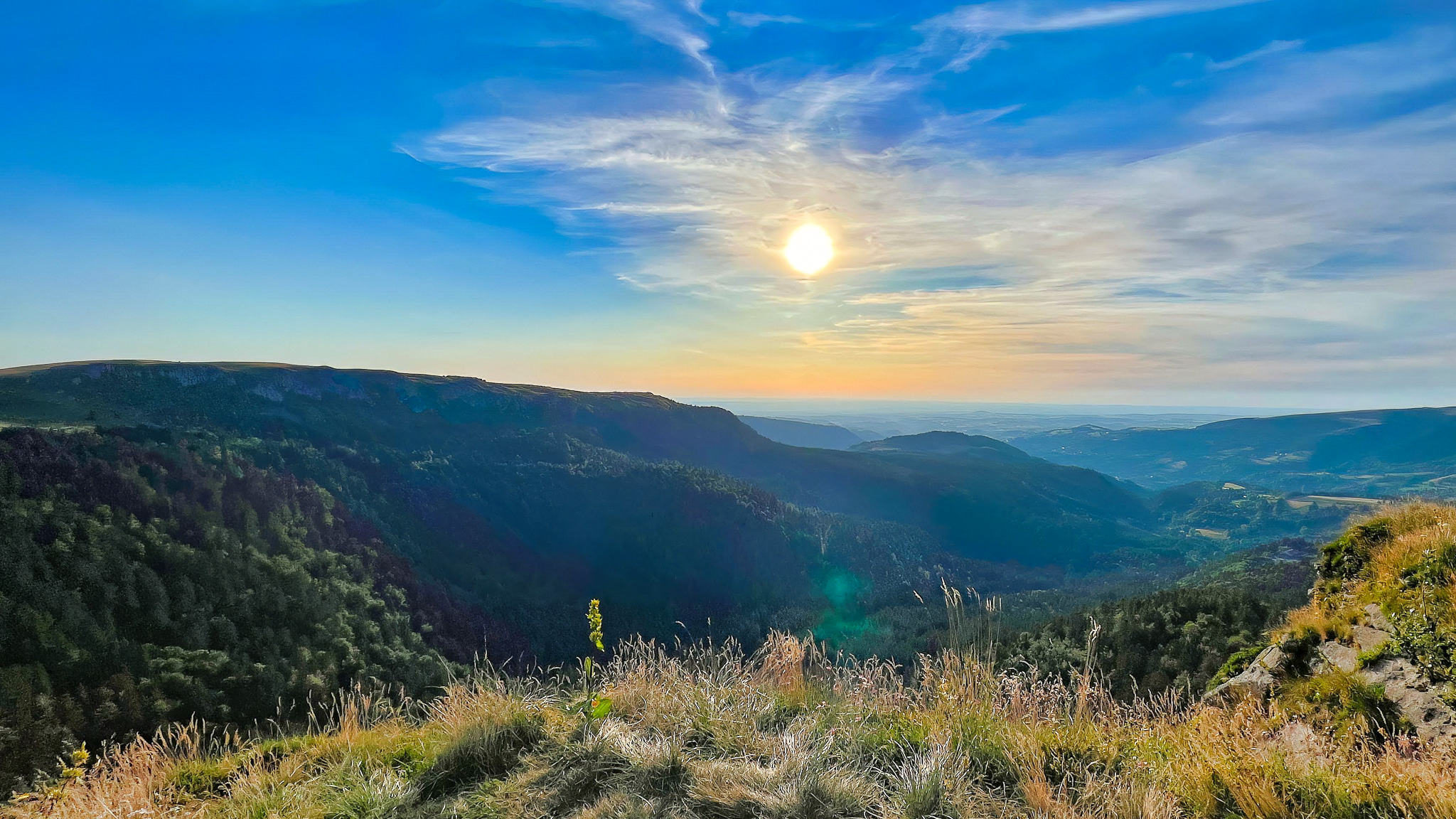 Le Capucin: Magical Sunset over the Dordogne Valley