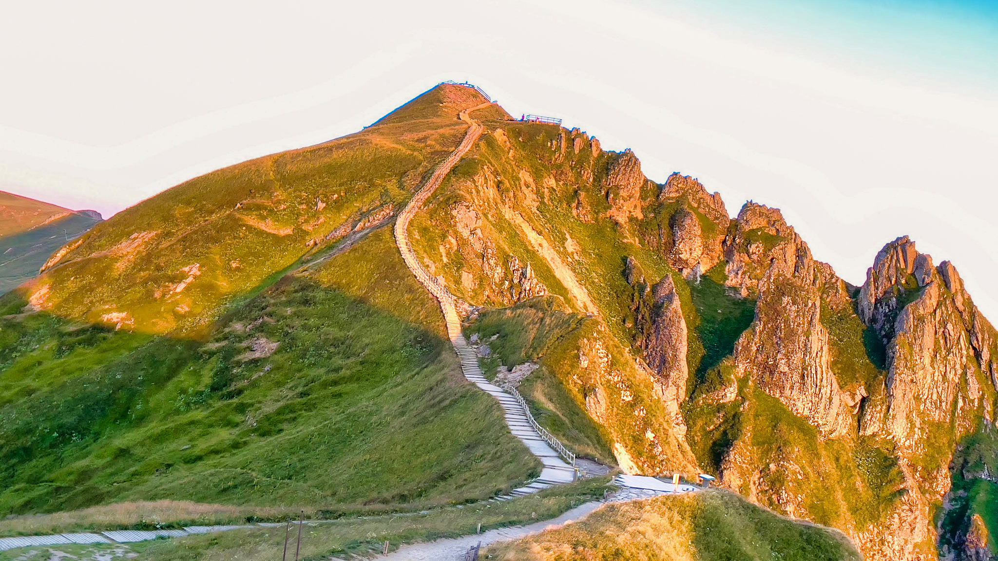 Puy de Sancy - After the Crest Trail - Discovery and Relaxation