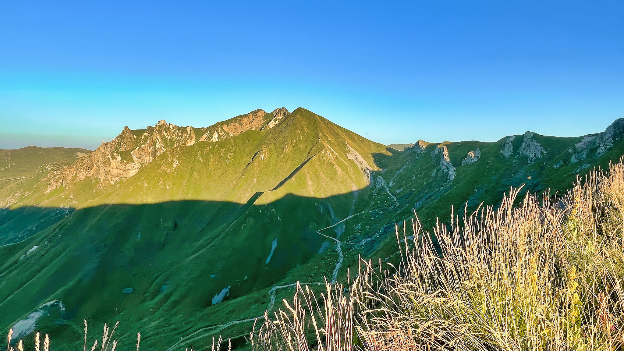 Val de Courre - Climb to the Col de Courre - Challenge and Panorama