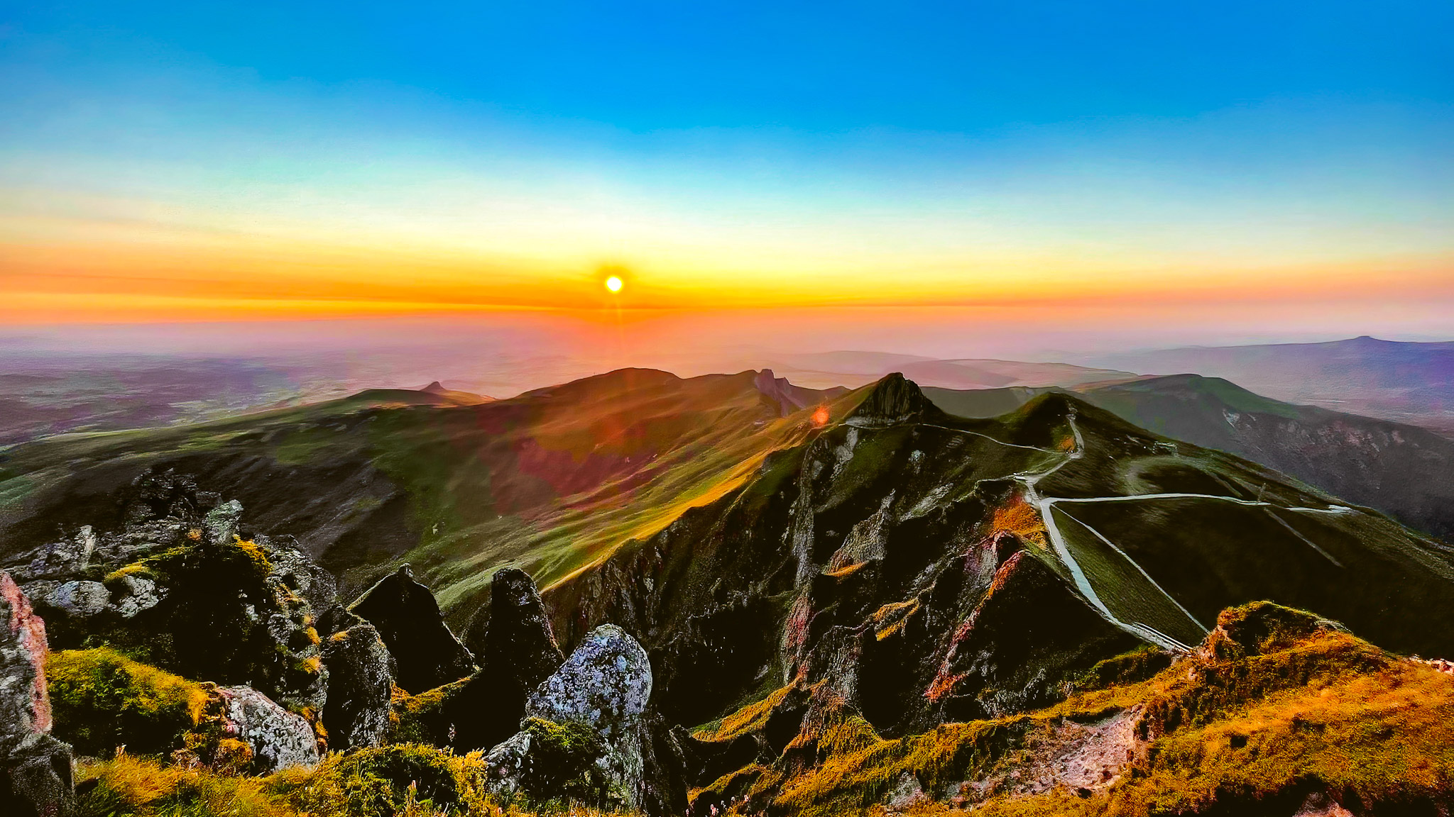 Puy de Sancy: Summer Evening on the Ridges - Magical Atmosphere