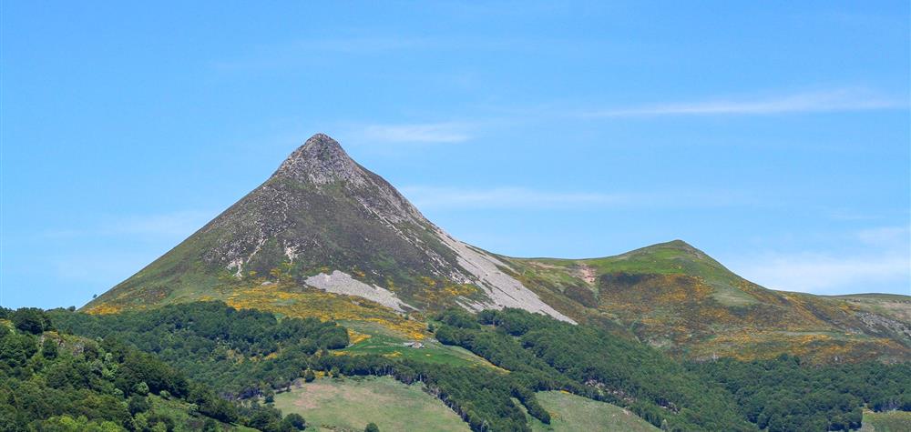 Puy Griou: Iconic Summit of the Cantal Mountains