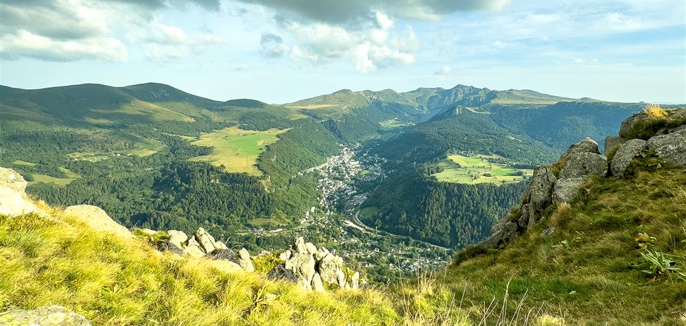 Le Mont-Dore: Spa Town in the Heart of the Monts Dore Massif