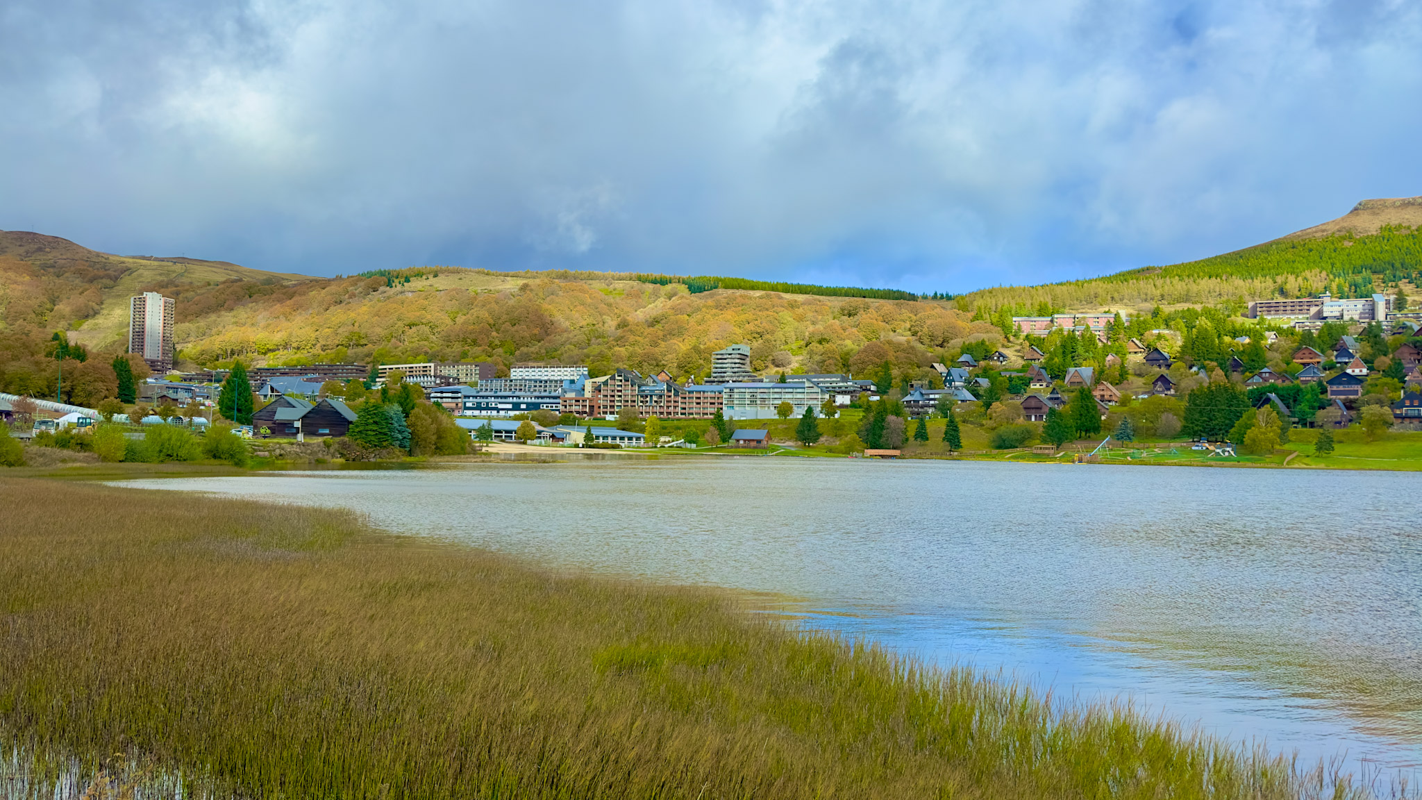 Lac des Hermines - Super Besse: Magnificent Panorama of the Resort