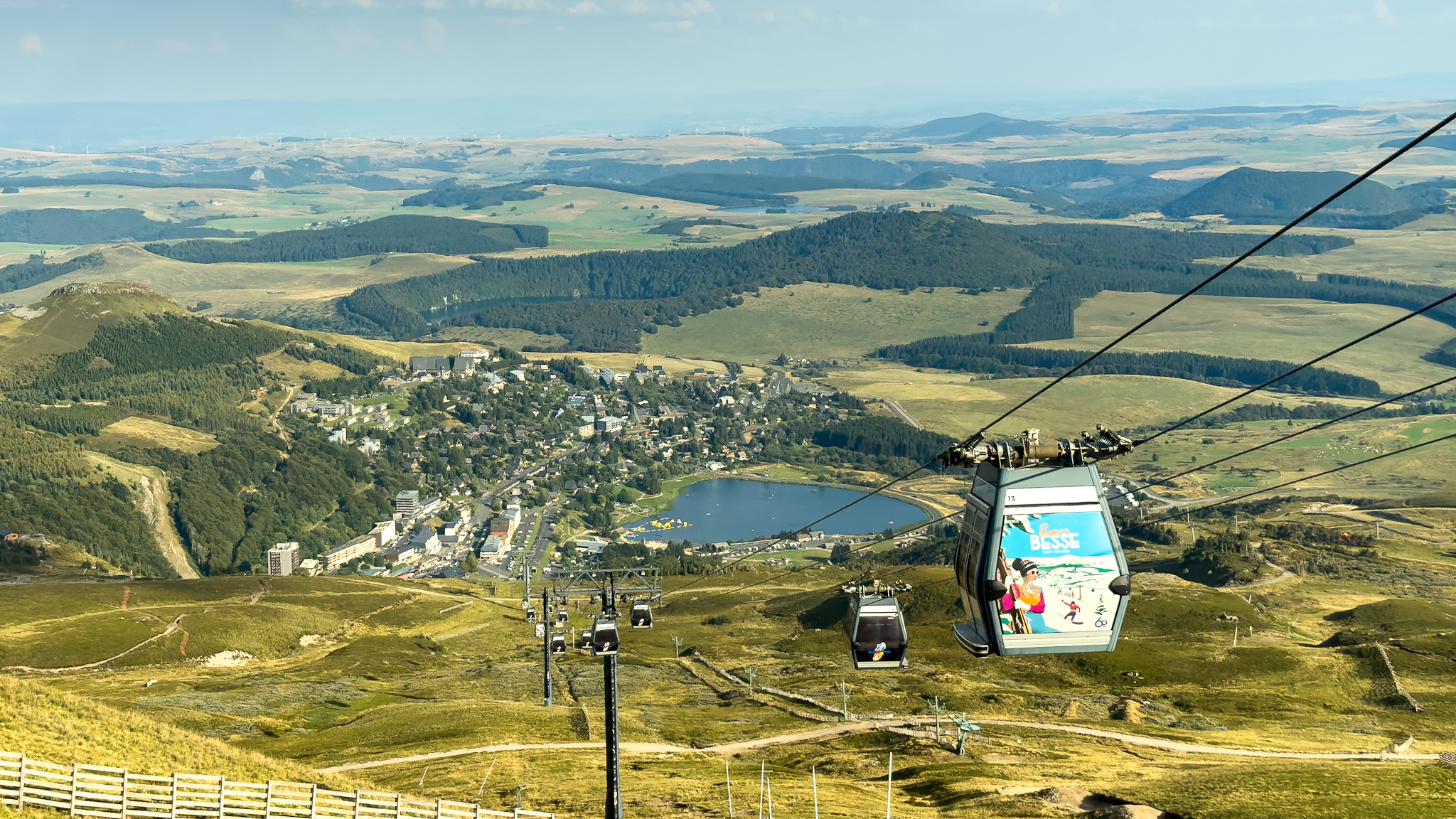 Perdrix Cable Car - Super Besse: Panoramic Ascent