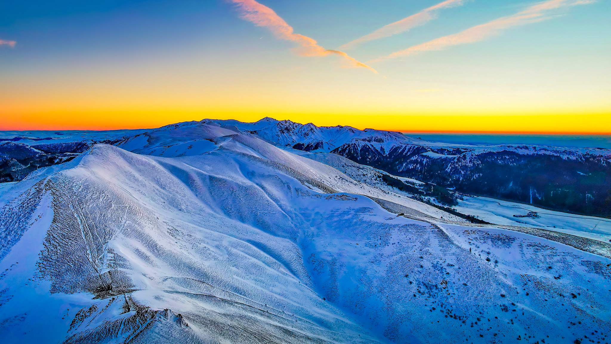 Puy de la Tâche: Impressive Summit of the Adventif Massif