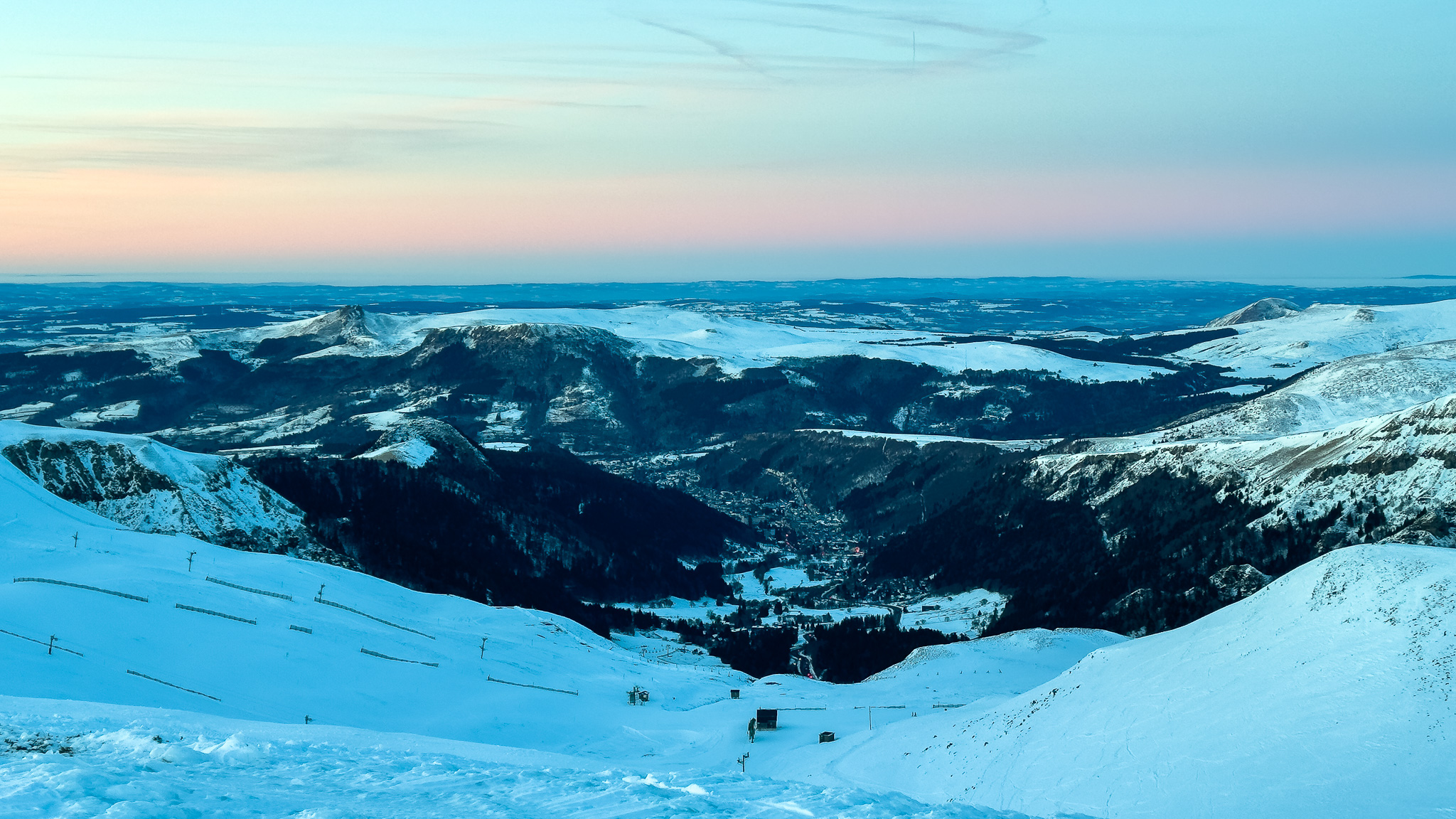 Dordogne Valley: Magical Winter Landscape