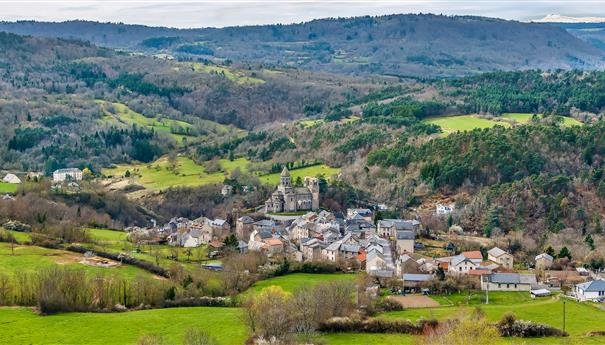 Saint-Nectaire: Village at the Heart of the Sancy Massif