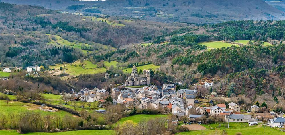 Saint-Nectaire: Village at the Heart of the Sancy Massif