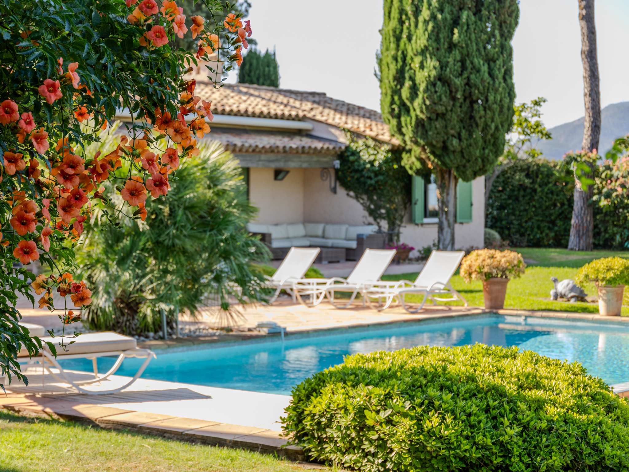 Villa and its outdoor living space in Sainte Maxime